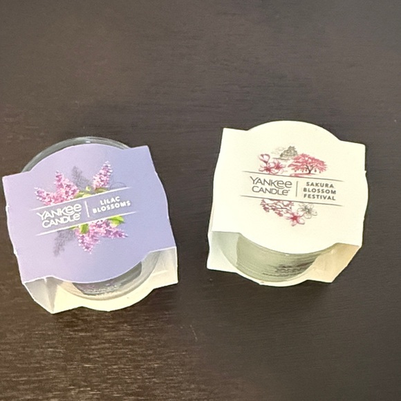 NWT Yankee Candle Lilac Blossoms and Sakura Blossom Festival Duo 1.3oz - Picture 2 of 3